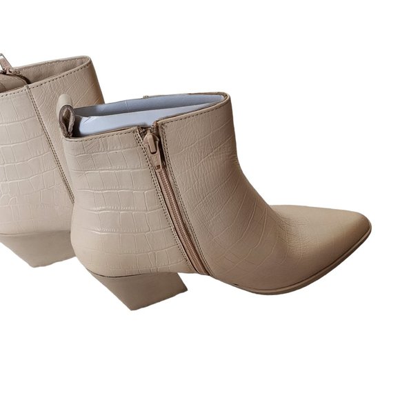 Seychelles Aboard Bootie Cream Croco Size 8 New in Box - Picture 8 of 12